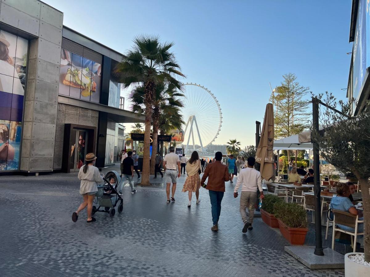 Lunar Hostel - Jbr Dubai Exteriör bild
