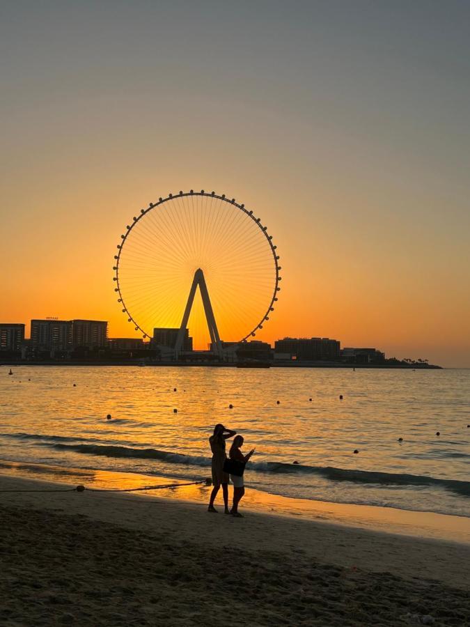 Lunar Hostel - Jbr Dubai Exteriör bild