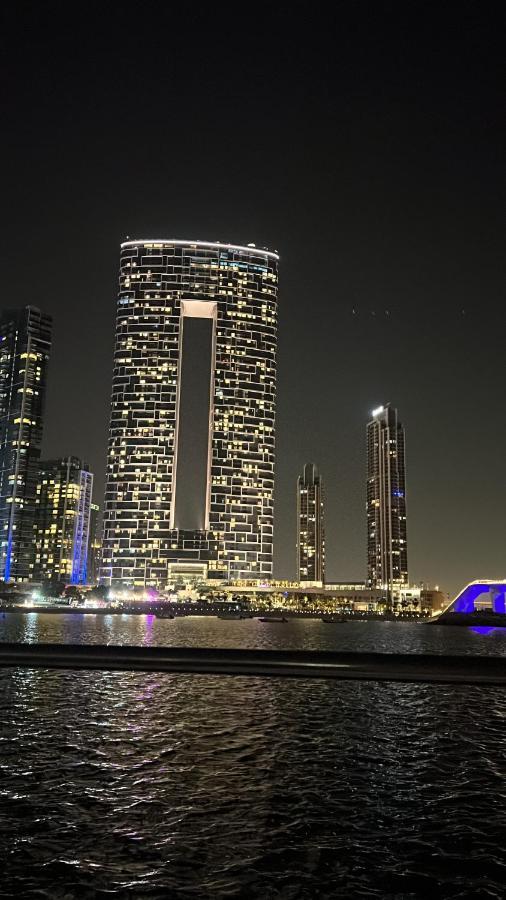 Lunar Hostel - Jbr Dubai Exteriör bild