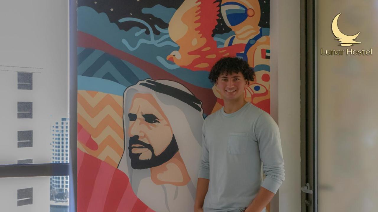 Lunar Hostel - Jbr Dubai Exteriör bild