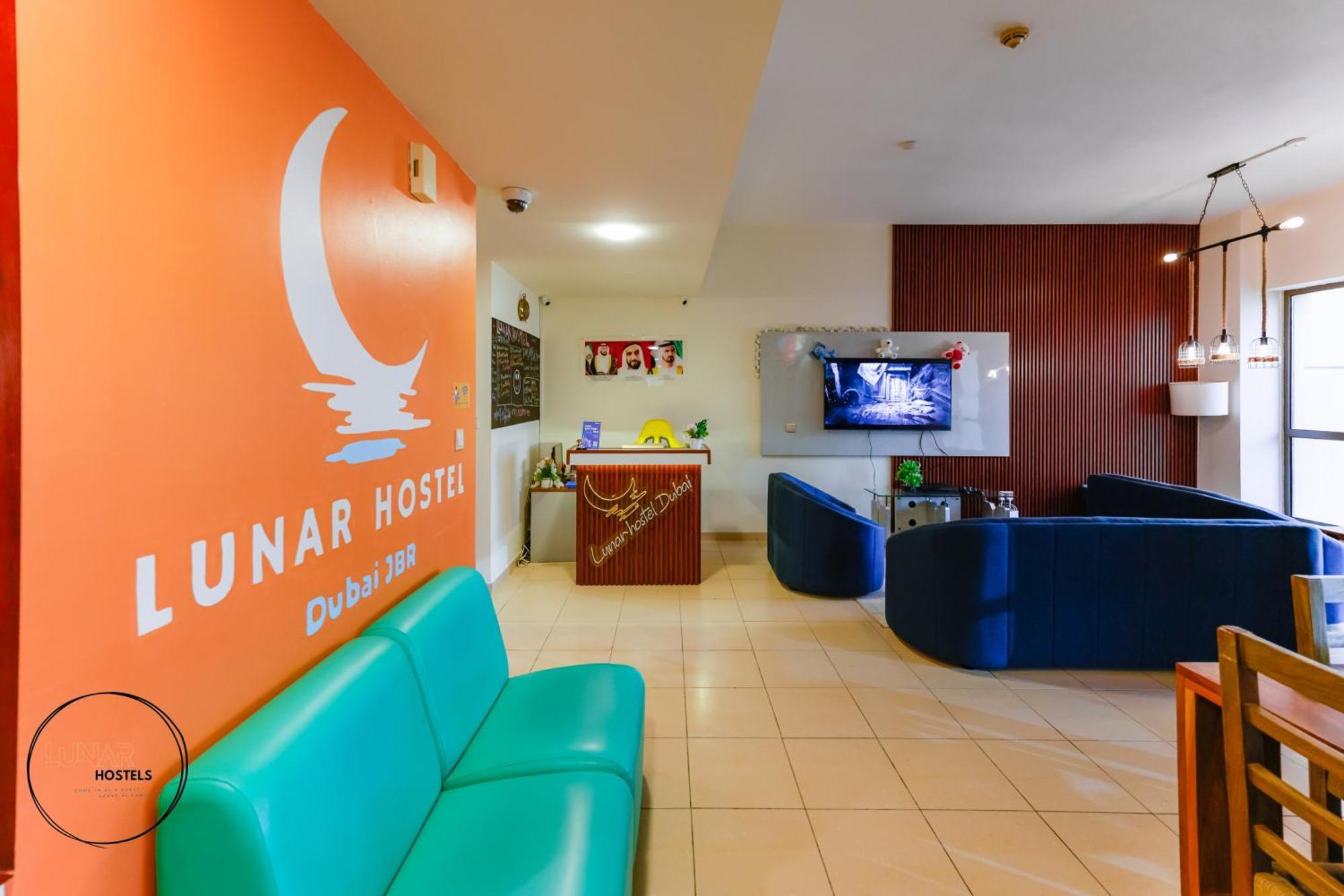 Lunar Hostel - Jbr Dubai Exteriör bild